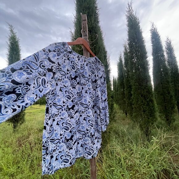 Women's Medium Will Smith Blue Paisley Tunic - Picture 8 of 16